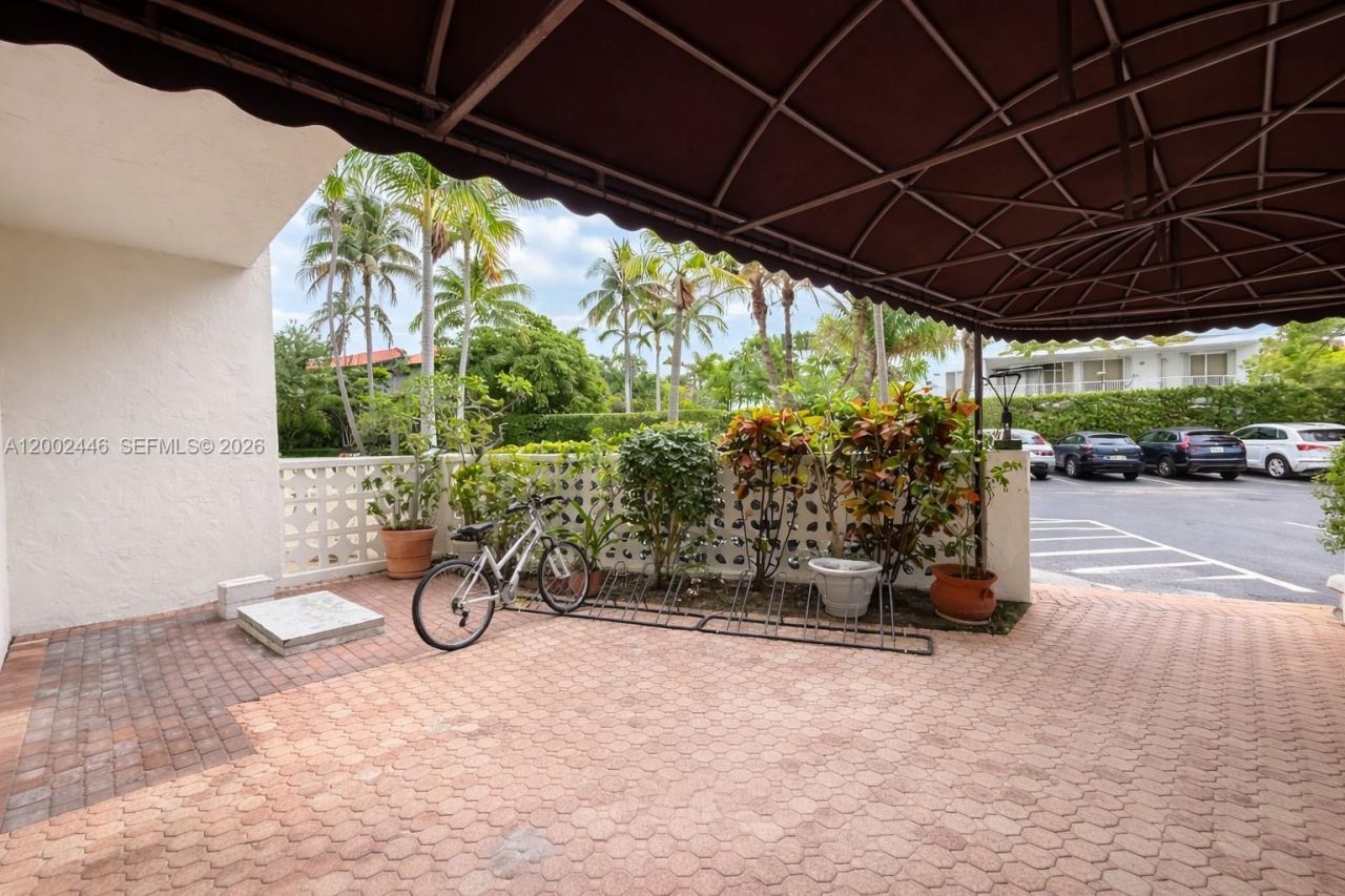 77 Crandon Blvd , Unit 3C, Key Biscayne, FL 33149 Photo