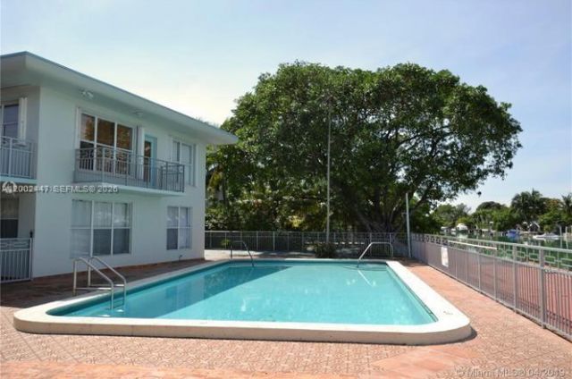 1255 Marseille Dr, Unit 20, Miami Beach, FL 33141 Photo