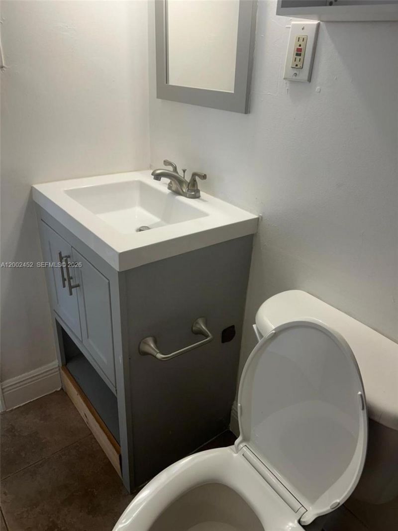 6100 SW 68th St, Unit 58, South Miami, FL 33143 Photo