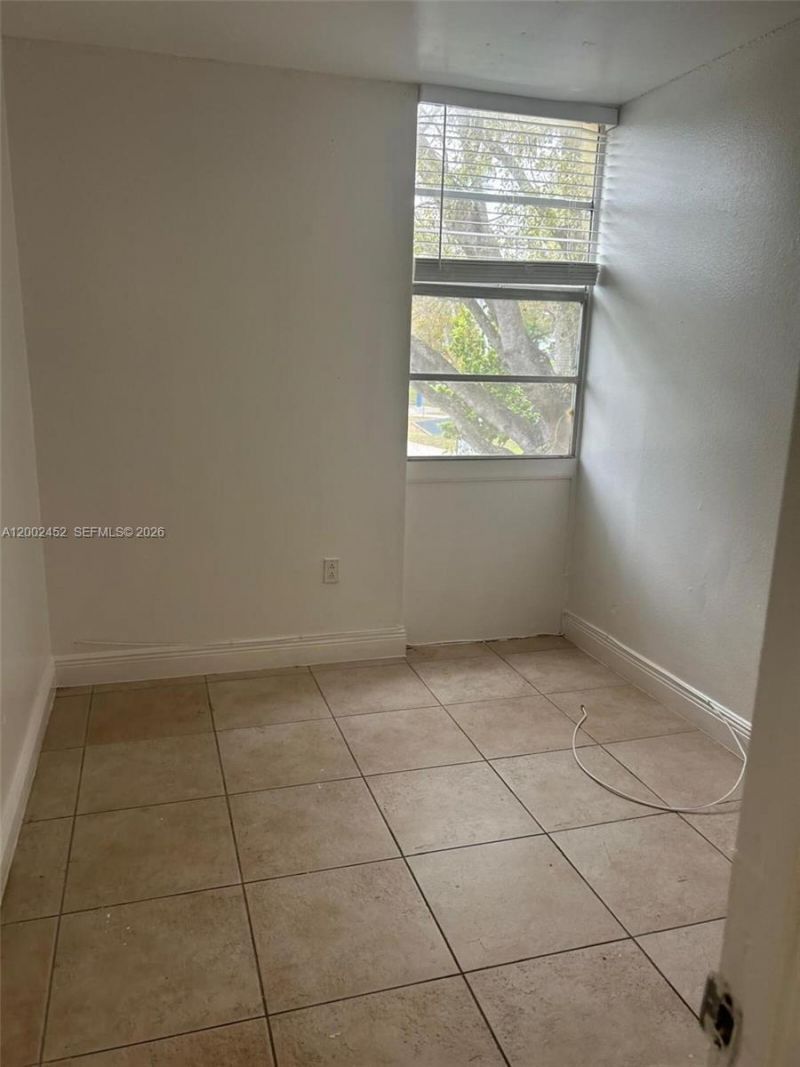 6100 SW 68th St, Unit 58, South Miami, FL 33143 Photo