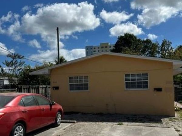 3725 NW 23rd Ave, Unit 2, Miami, FL 33142