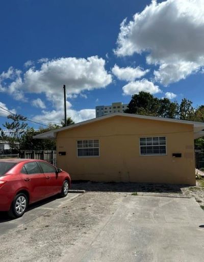 3725 NW 23rd Ave, Unit 2, Miami, FL 33142 Photo