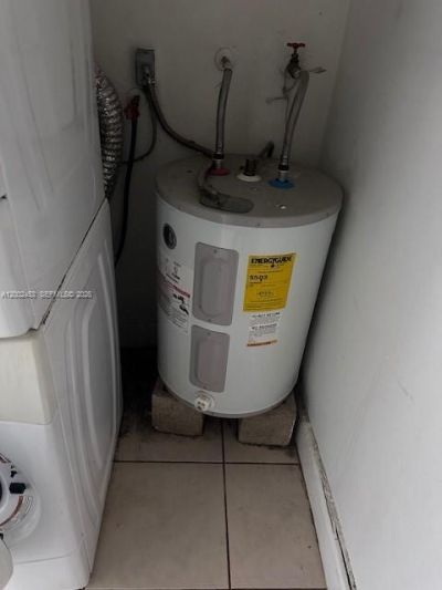 3725 NW 23rd Ave, Unit 2, Miami, FL 33142 Photo