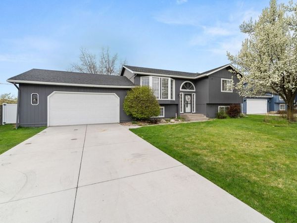 12823 N Pittsburg Ave, Spokane, WA 99208