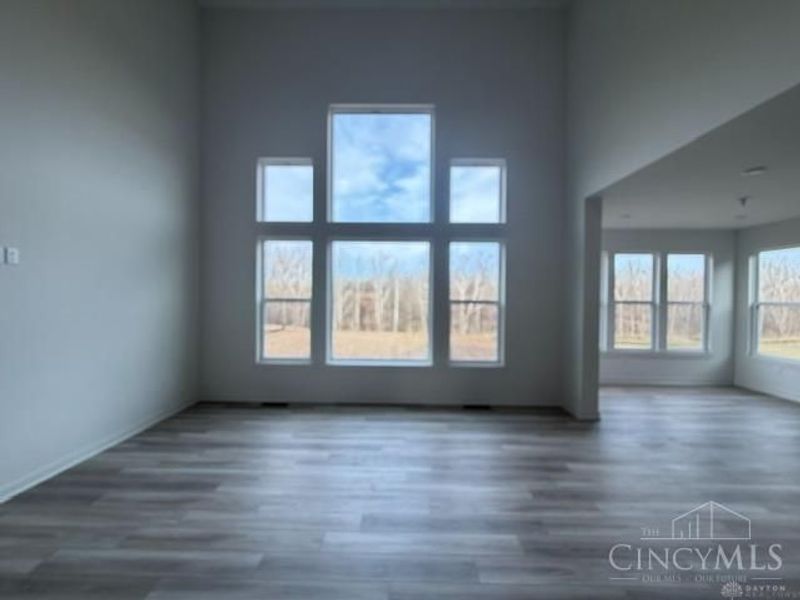 5147 Waterbend Court, Liberty Township, OH 45050 Photo 3