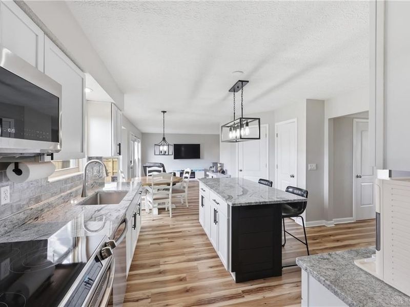 5569 High Arbor Drive, Galloway, OH 43119 Photo 11