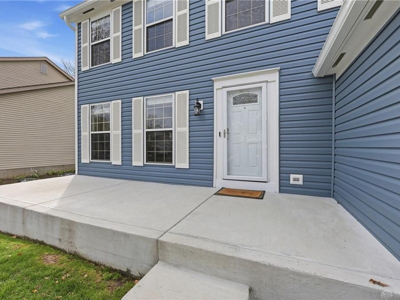 5569 High Arbor Drive, Galloway, OH 43119 Photo 4