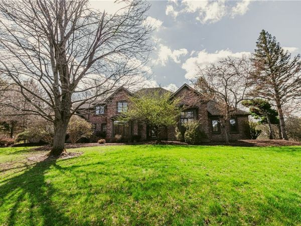 27 Fall Meadow Drive , Pittsford, NY 14534