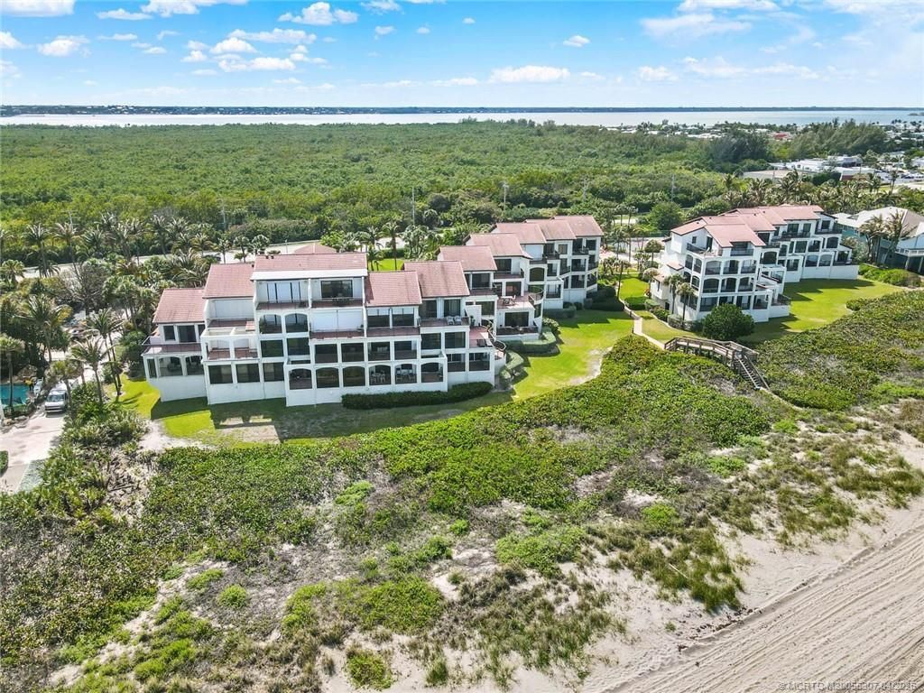 4651 NE Ocean Boulevard, Unit 31, Jensen Beach, FL 34957 Photo