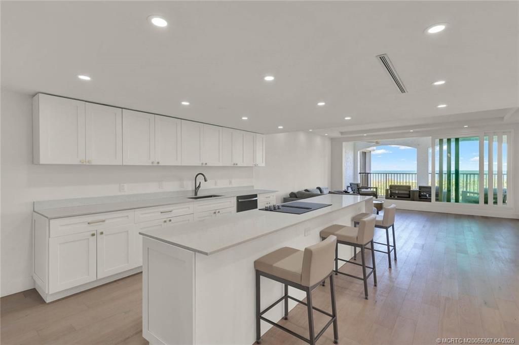 4651 NE Ocean Boulevard, Unit 31, Jensen Beach, FL 34957 Photo