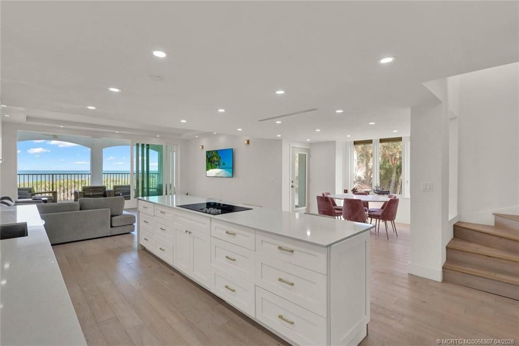 4651 NE Ocean Boulevard, Unit 31, Jensen Beach, FL 34957 Photo