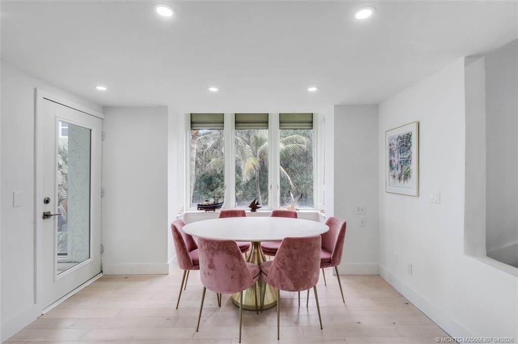 4651 NE Ocean Boulevard, Unit 31, Jensen Beach, FL 34957 Photo