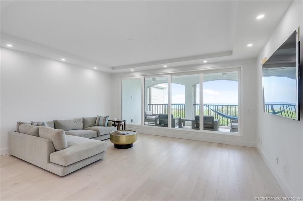 4651 NE Ocean Boulevard, Unit 31, Jensen Beach, FL 34957 Photo