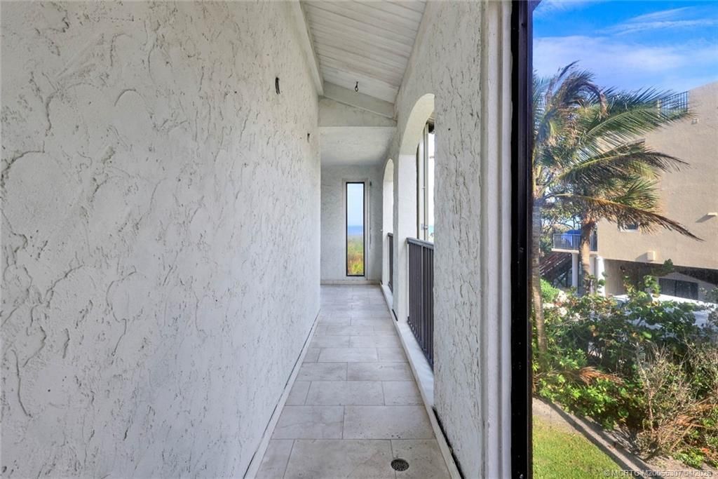 4651 NE Ocean Boulevard, Unit 31, Jensen Beach, FL 34957 Photo