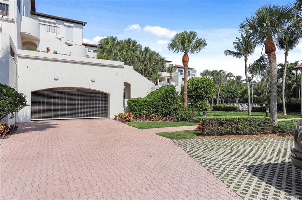 4651 NE Ocean Boulevard, Unit 31, Jensen Beach, FL 34957 Photo