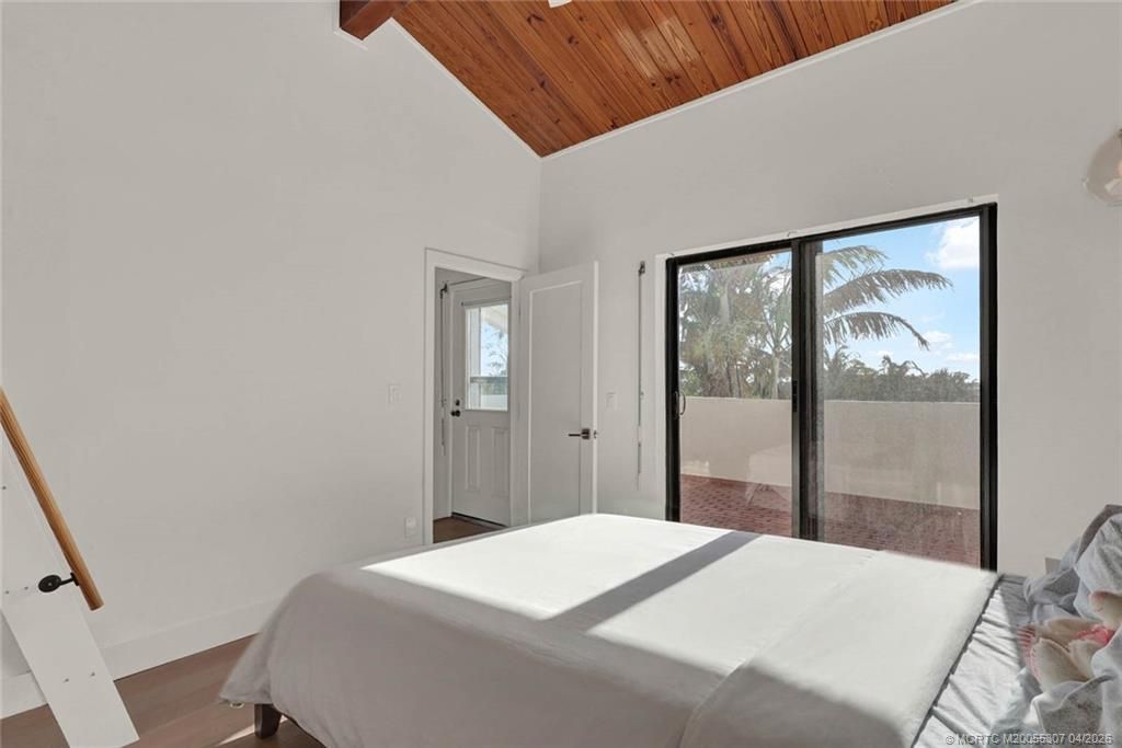 4651 NE Ocean Boulevard, Unit 31, Jensen Beach, FL 34957 Photo