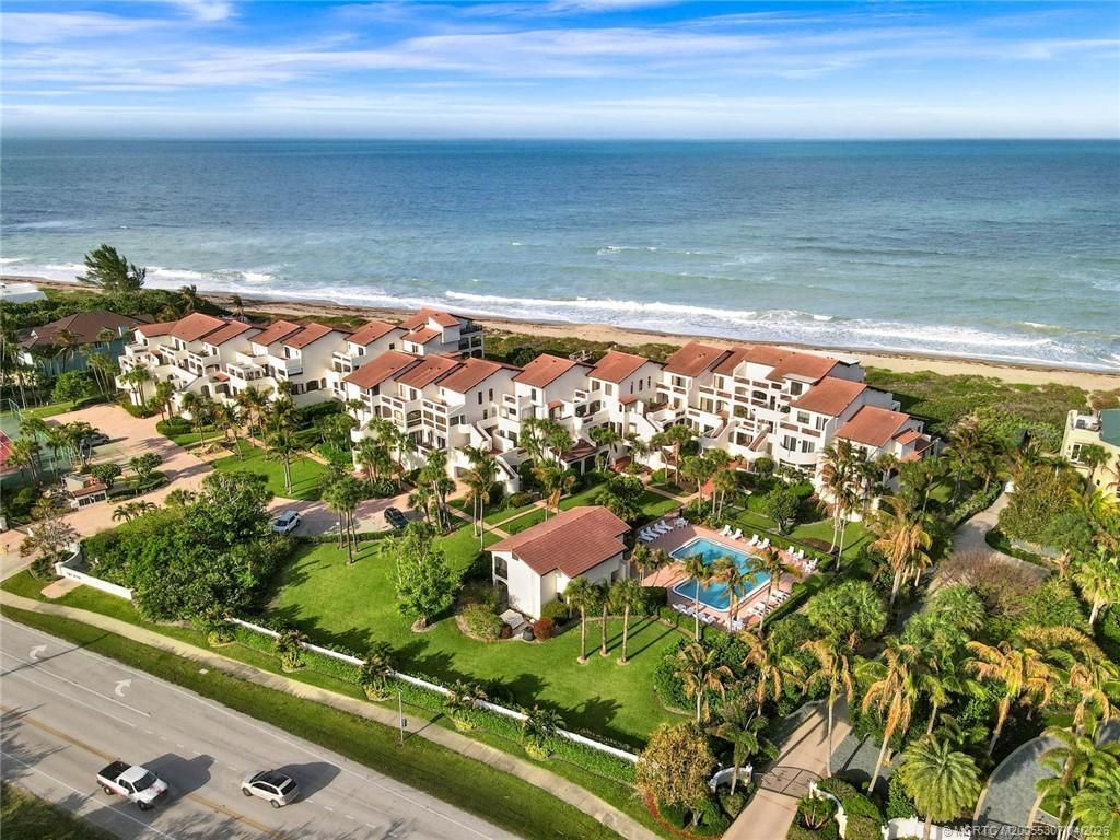 4651 NE Ocean Boulevard, Unit 31, Jensen Beach, FL 34957 Photo
