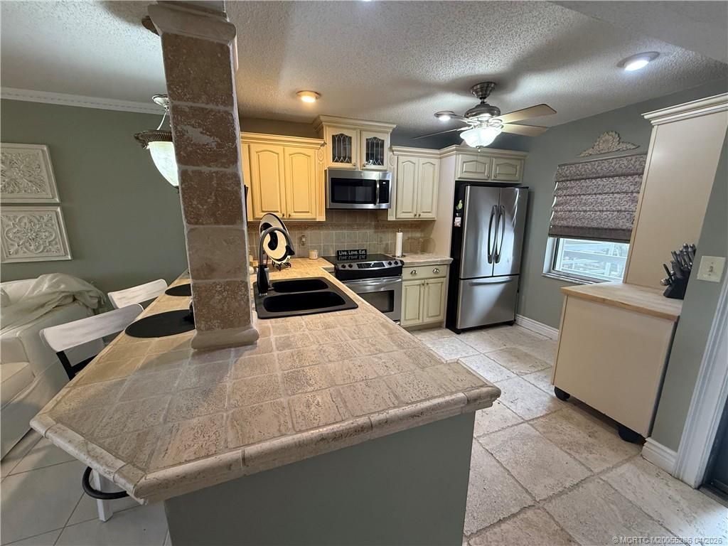 1950 SW Palm City Road, Unit 3-306, Stuart, FL 34994 Photo