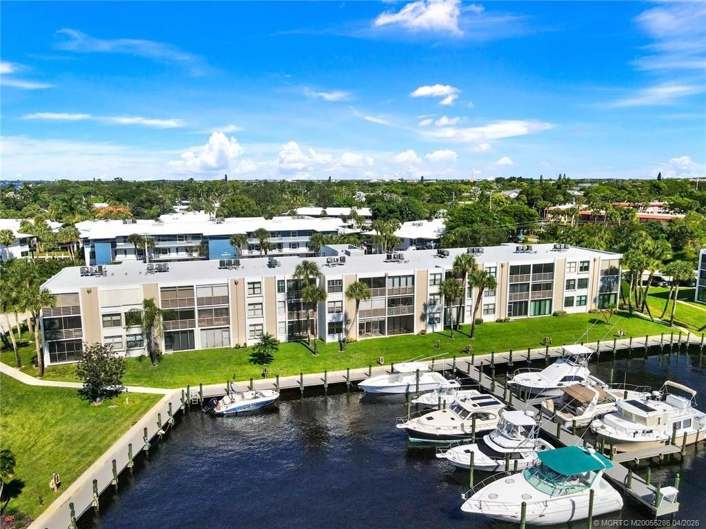 1950 SW Palm City Road, Unit 3-306, Stuart, FL 34994 Photo