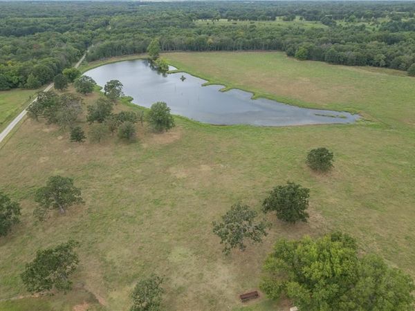 376 NW 90th Road, Sheldon, MO 64784