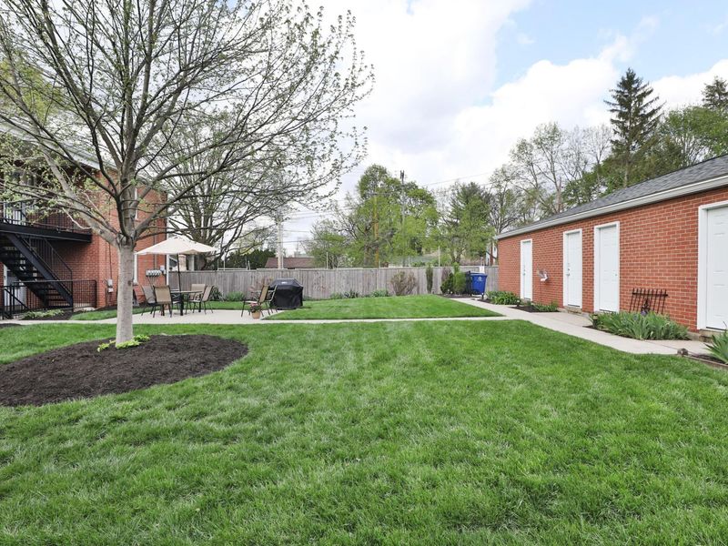 3666 N High Street, Columbus, OH 43214 Photo 2