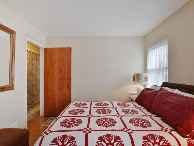 3666 N High Street, Columbus, OH 43214 Photo 25