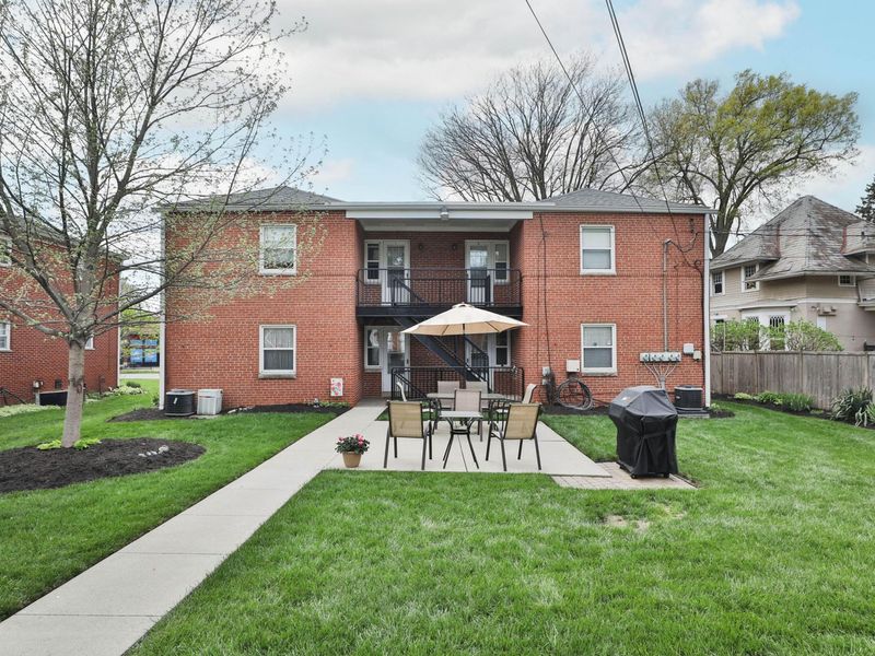 3666 N High Street, Columbus, OH 43214 Photo 3