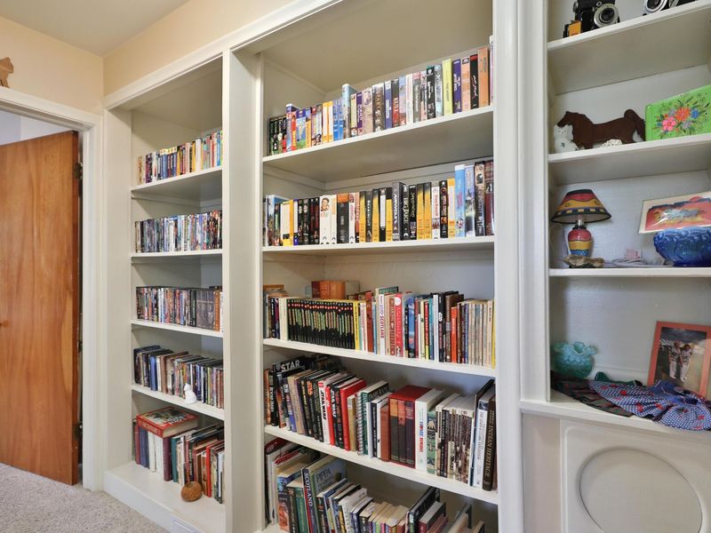 3666 N High Street, Columbus, OH 43214 Photo 40