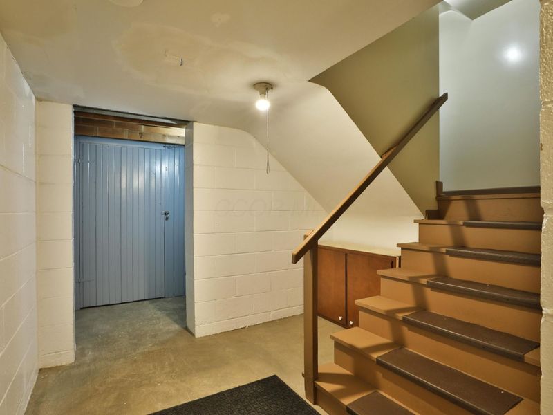 3666 N High Street, Columbus, OH 43214 Photo 49