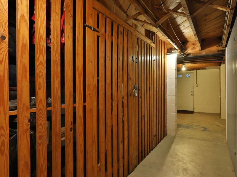 3666 N High Street, Columbus, OH 43214 Photo 51