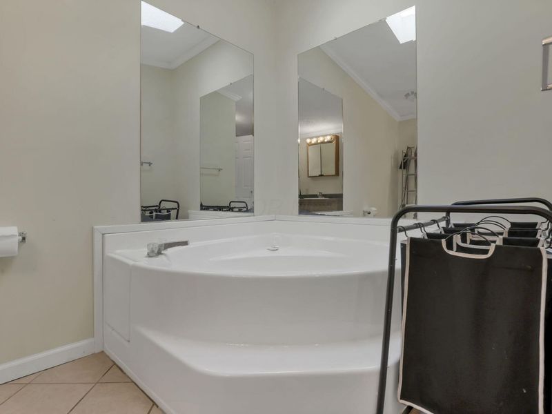 2782 E High Street, Newark, OH 43055 Photo 13