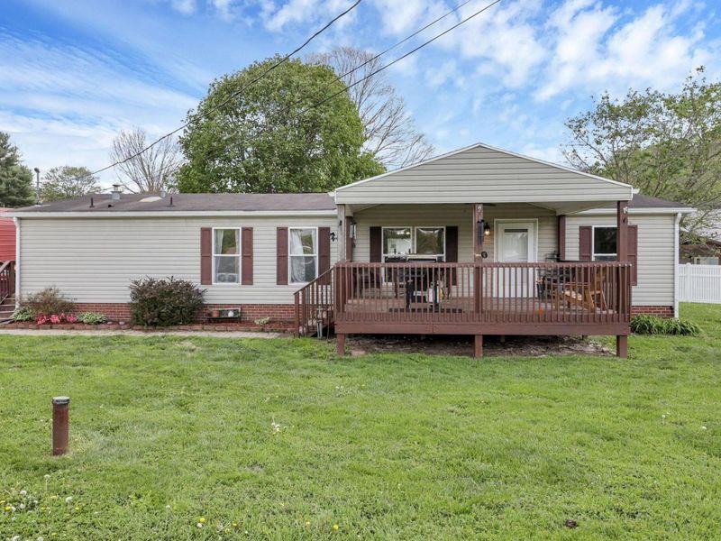 2782 E High Street, Newark, OH 43055 Photo 2