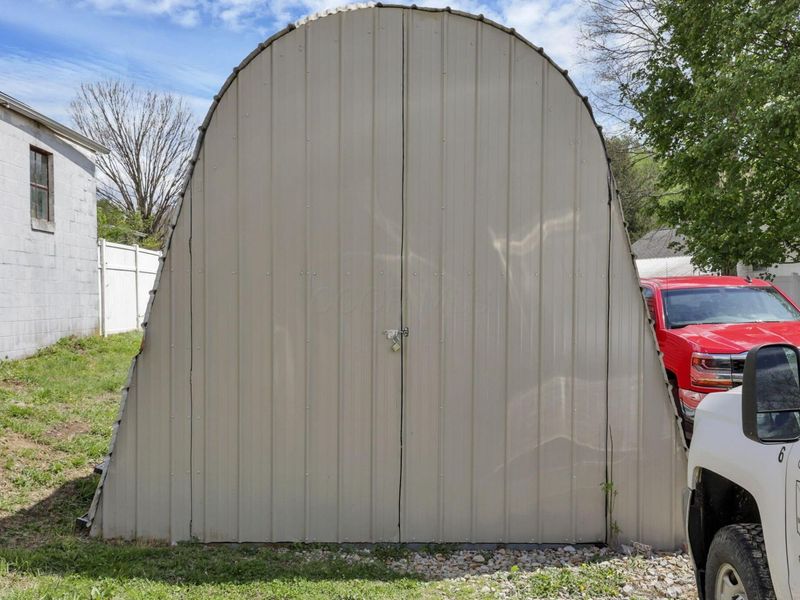 2782 E High Street, Newark, OH 43055 Photo 22