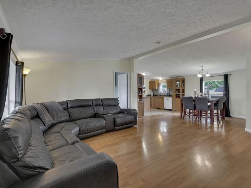 2782 E High Street, Newark, OH 43055 Photo 4