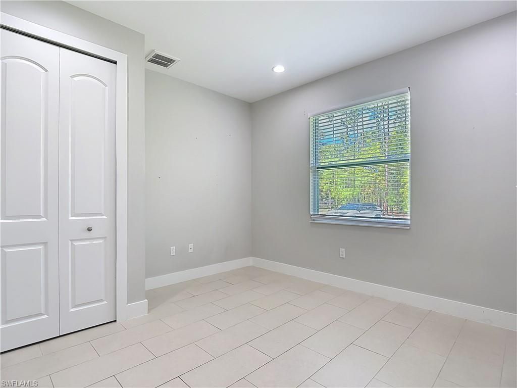 594 31st St Nw, Naples, FL 34120 Photo