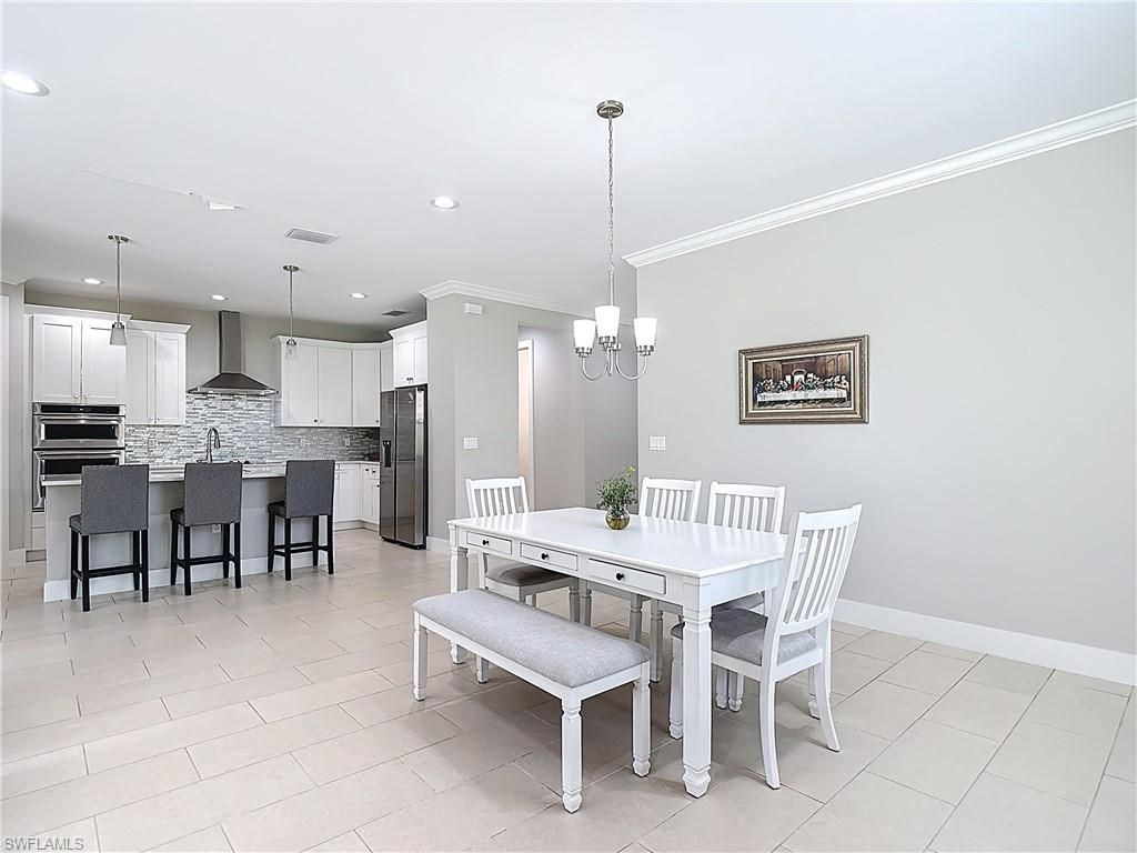 594 31st St Nw, Naples, FL 34120 Photo