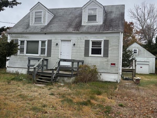 56 Inlet Road W, Hampton Bays, NY 11946