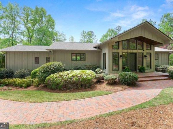 3545 Greystone Road, Gainesville, GA 30506