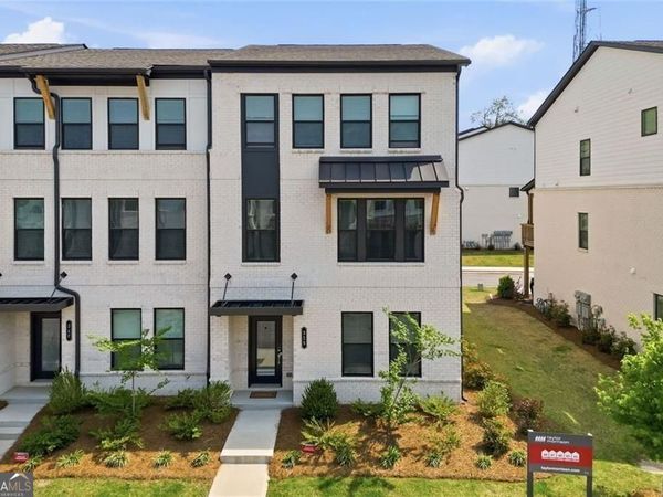 315 Sammon Way Way, Lawrenceville, GA 30046