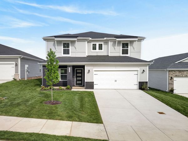 2360 Woodmeadow Dr, Clarksville, TN 37043