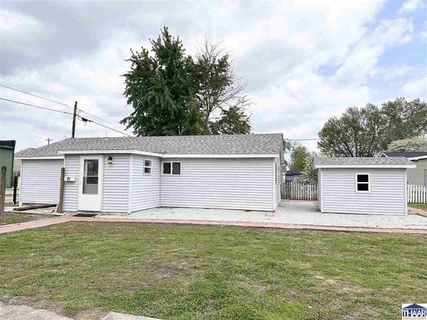 22 S 5th Street, West Terre Haute, IN 47885