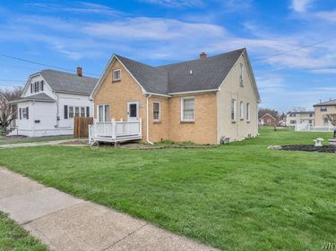 57 Martin Road, Buffalo, NY 14218