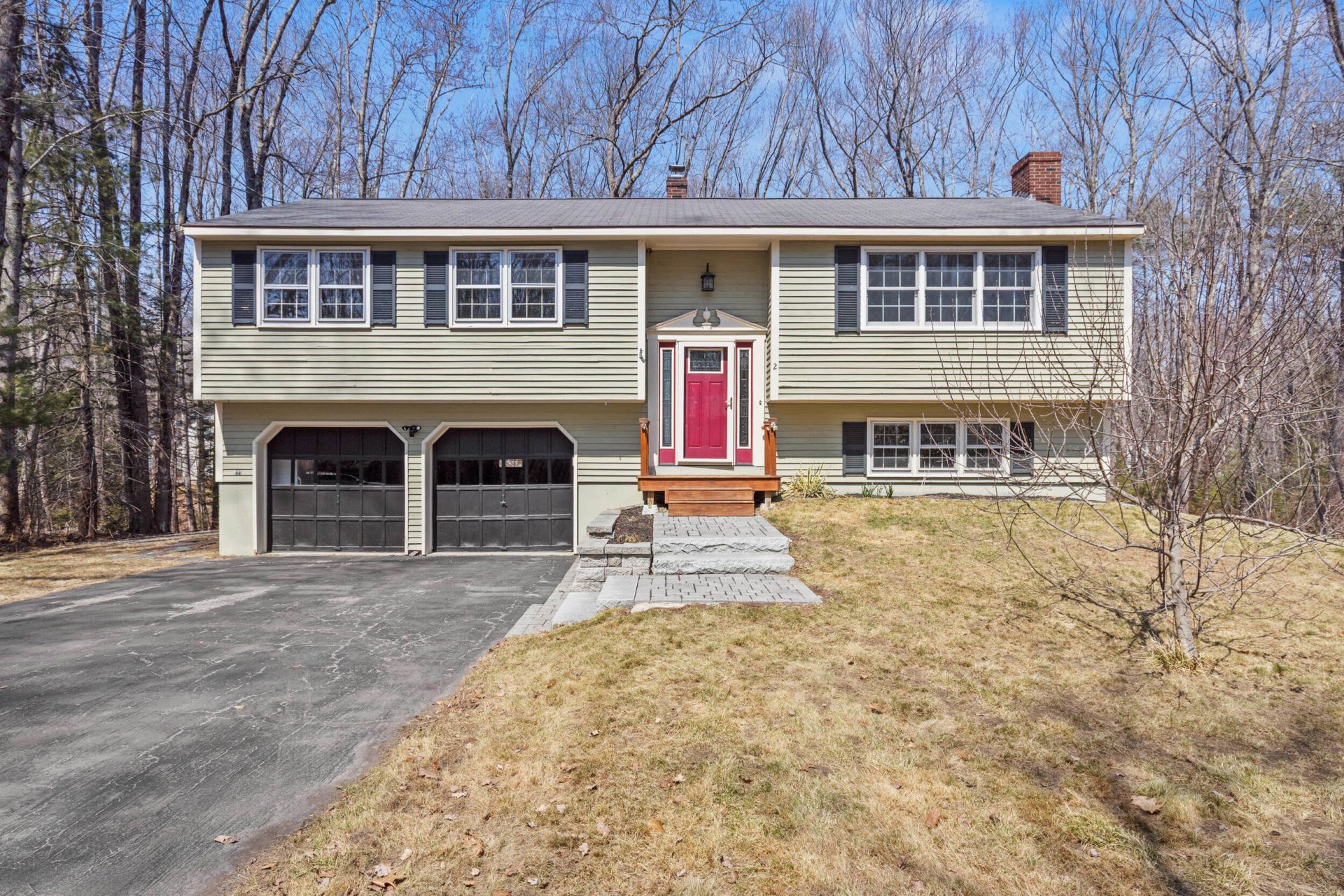 2 Birchcroff Lane  primary photo