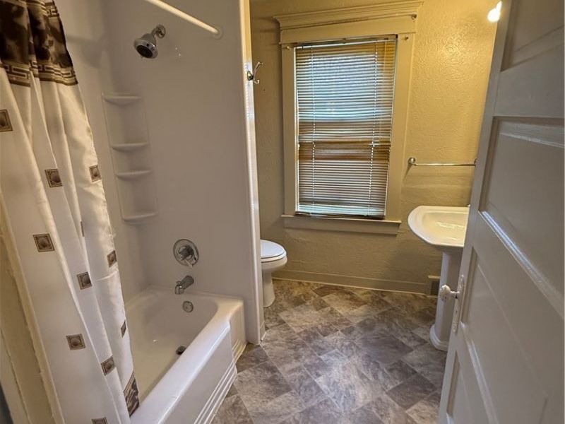 1609 Ridge Avenue, Steubenville, OH 43952 Photo 12