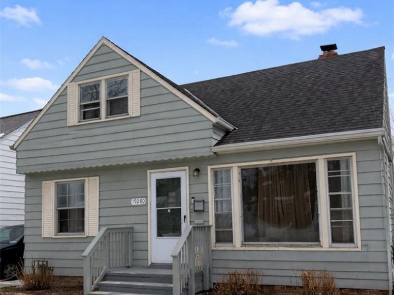 19280 Stafford Avenue, Maple Heights, OH 44137 Photo 1