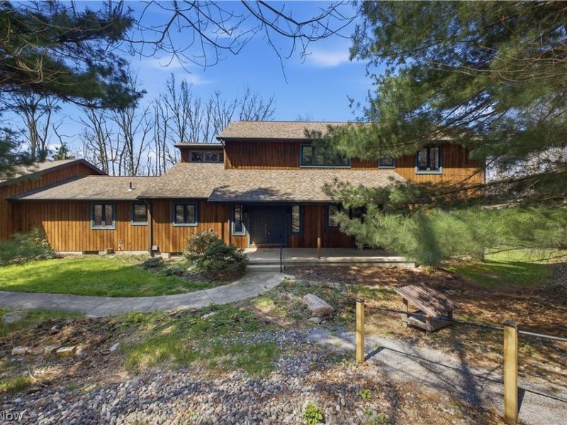 3190 Bunker Hill Road, Leetonia, OH 44431 Photo 2