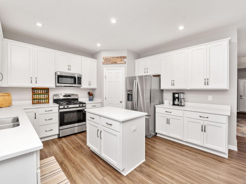 2151 Penny Lane, Hebron, KY 41048 Photo 2