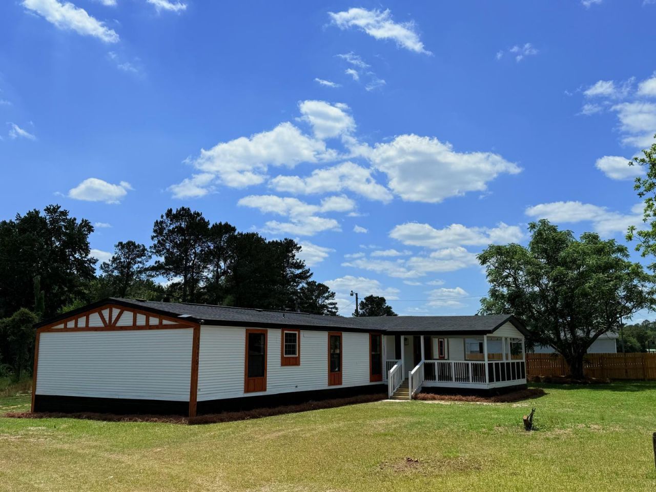 1015 Ridge Road Photo 4