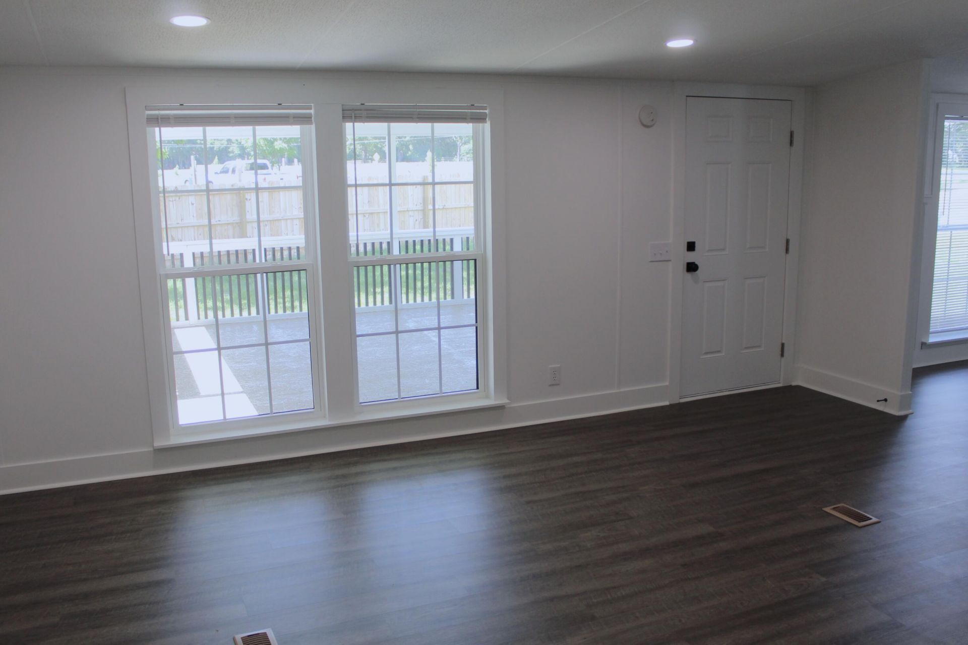 1015 Ridge Road Photo 5