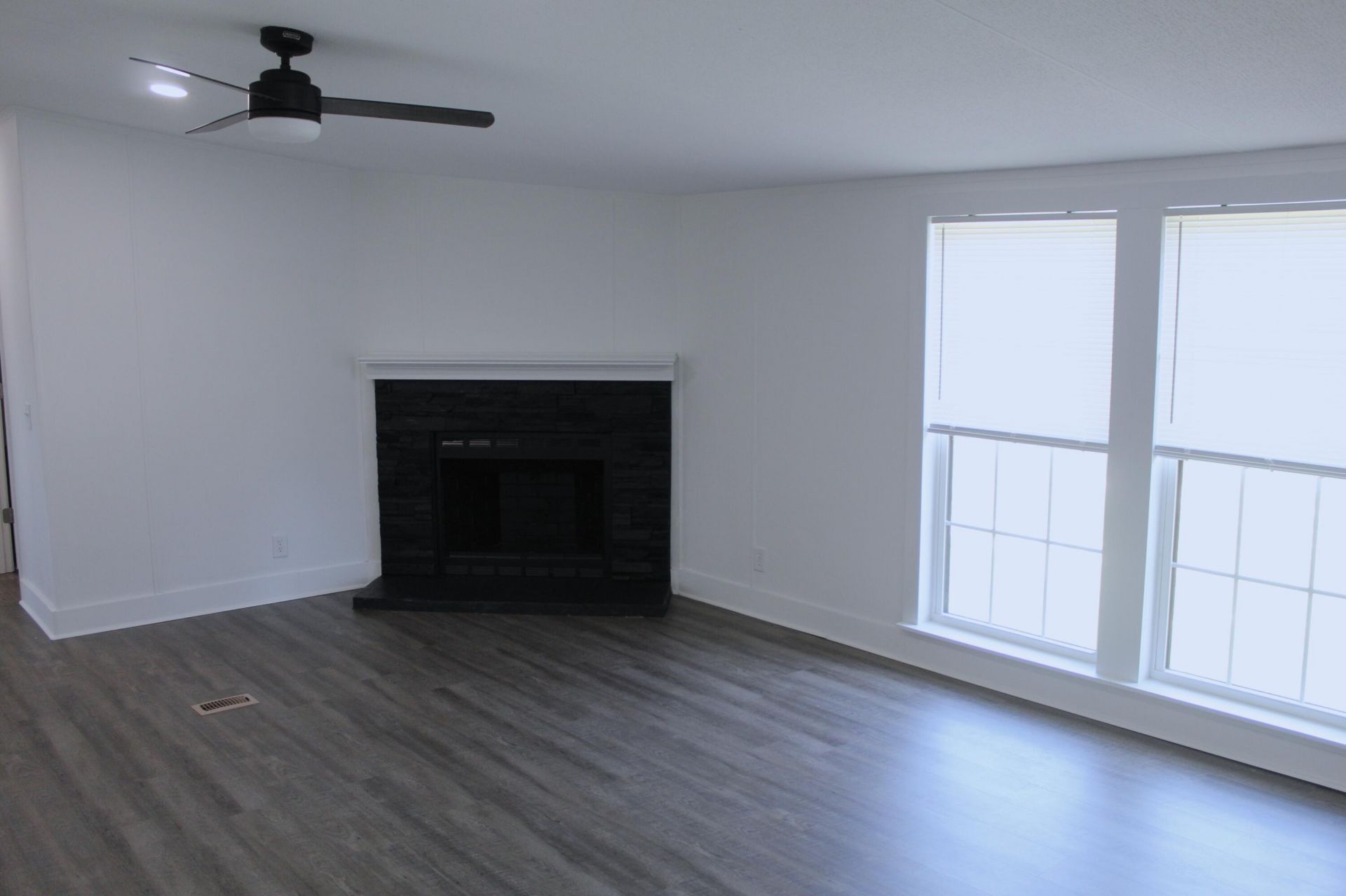 1015 Ridge Road Photo 8